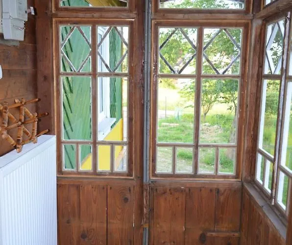 Kolorowy Kwatera prywatna Kasina Wielka